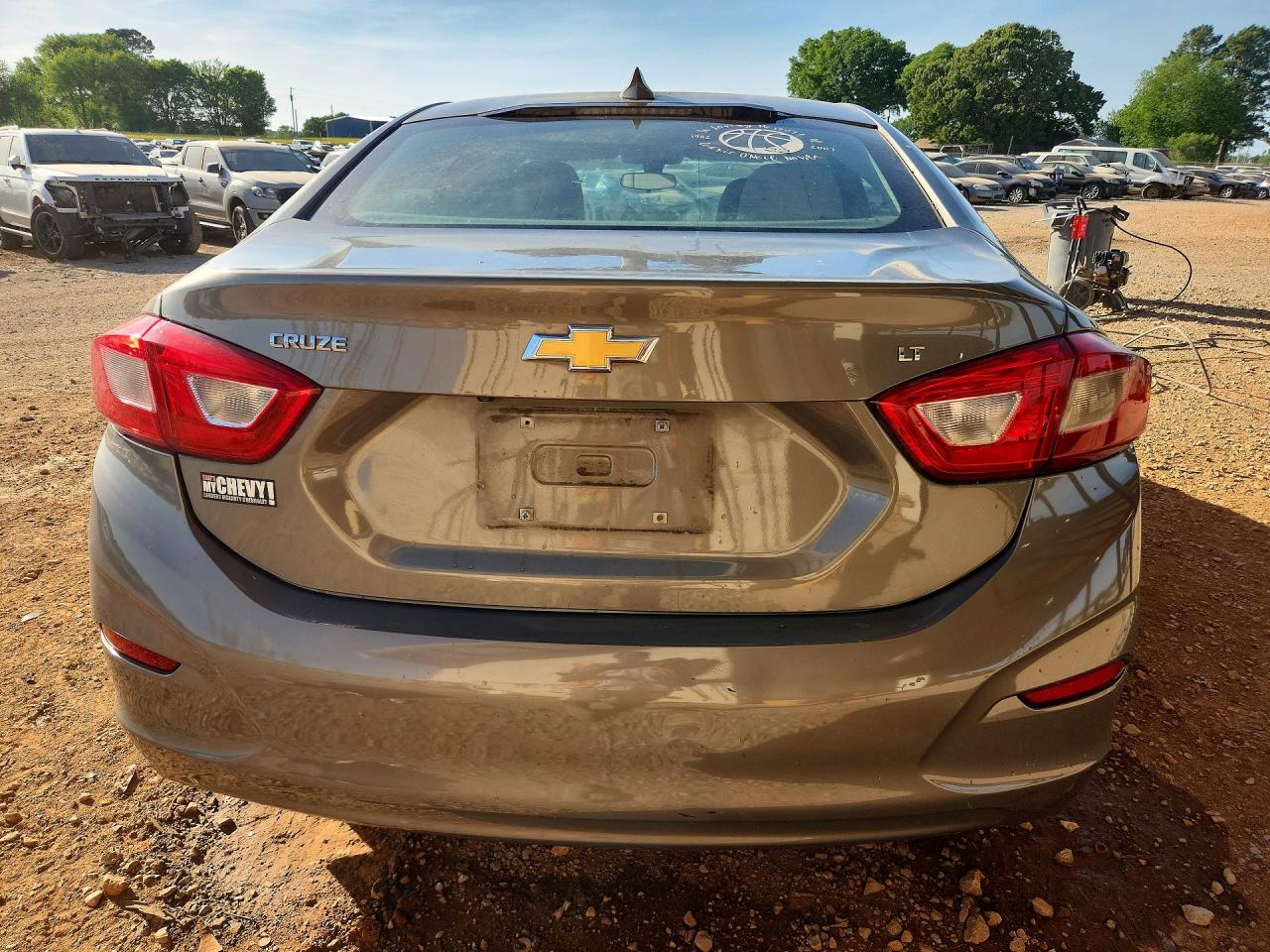 2017 CHEVROLET CRUZE LT photo 11