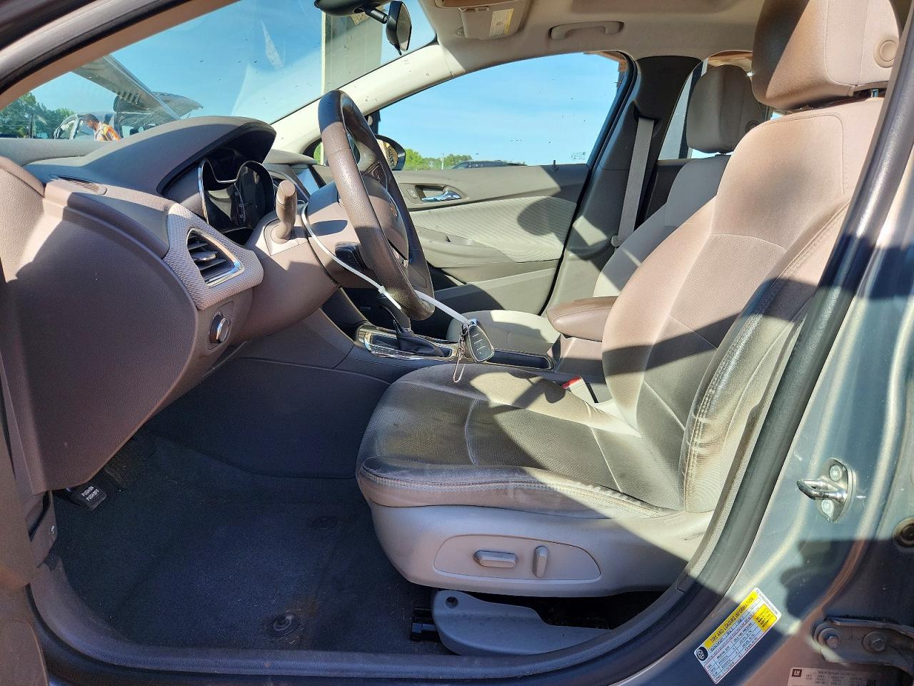 2017 CHEVROLET CRUZE LT photo 13