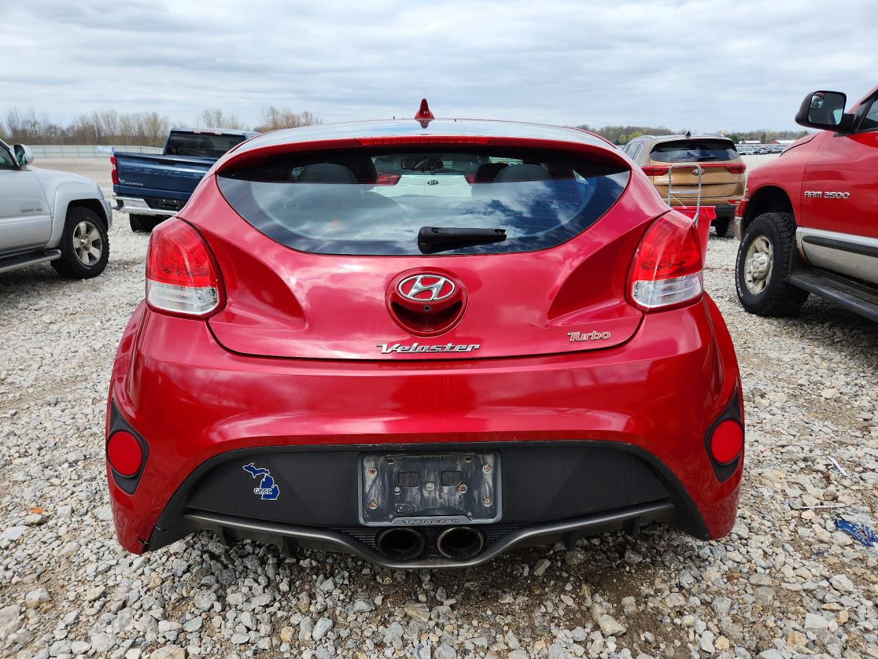 2016 HYUNDAI VELOSTER TURBO photo 11