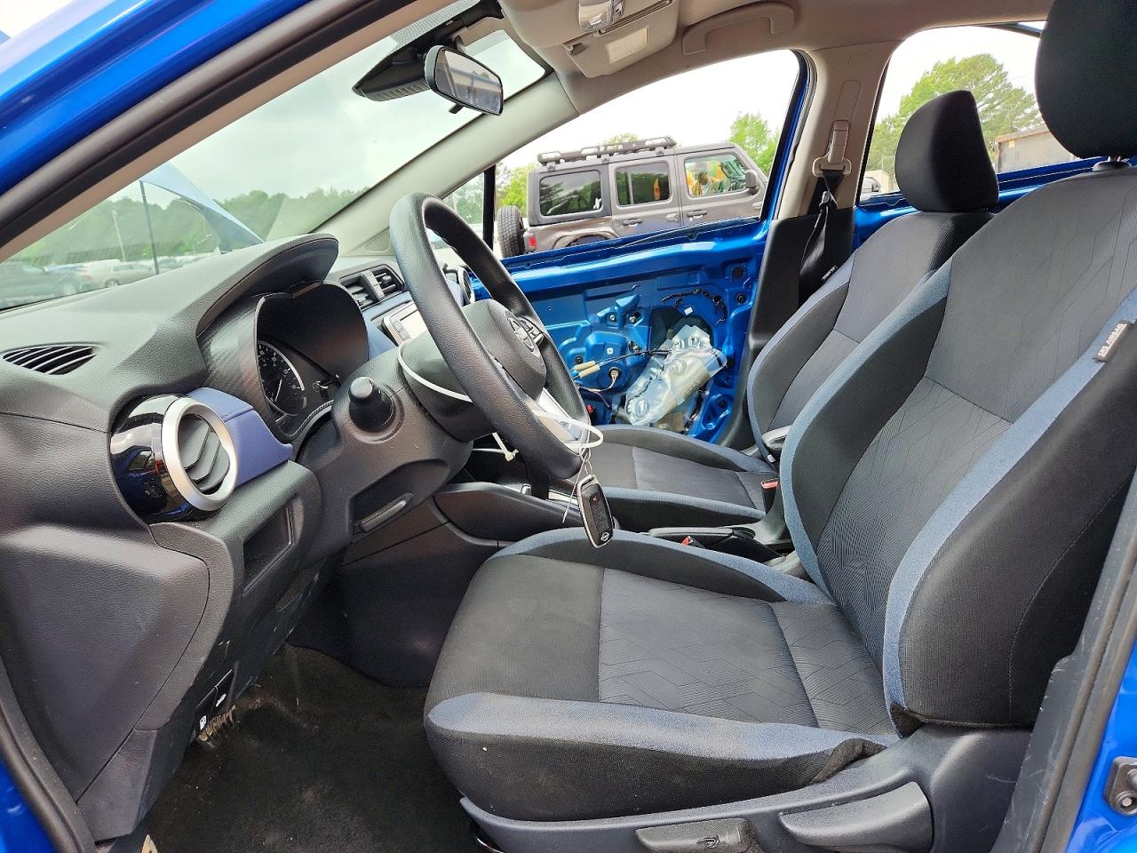 2024 NISSAN VERSA SV photo 13