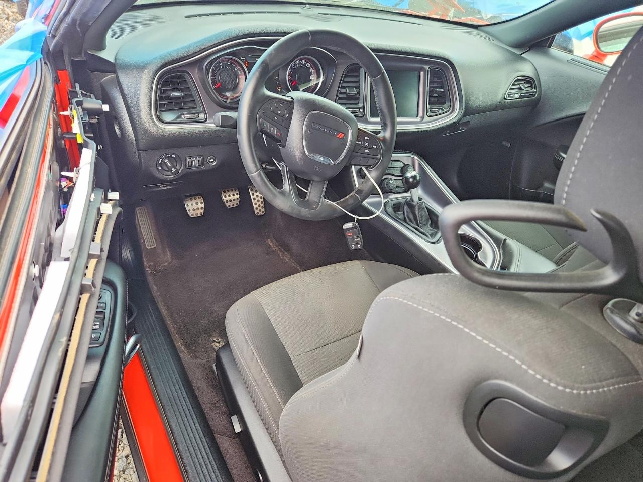 2016 DODGE CHALLENGER R photo 15