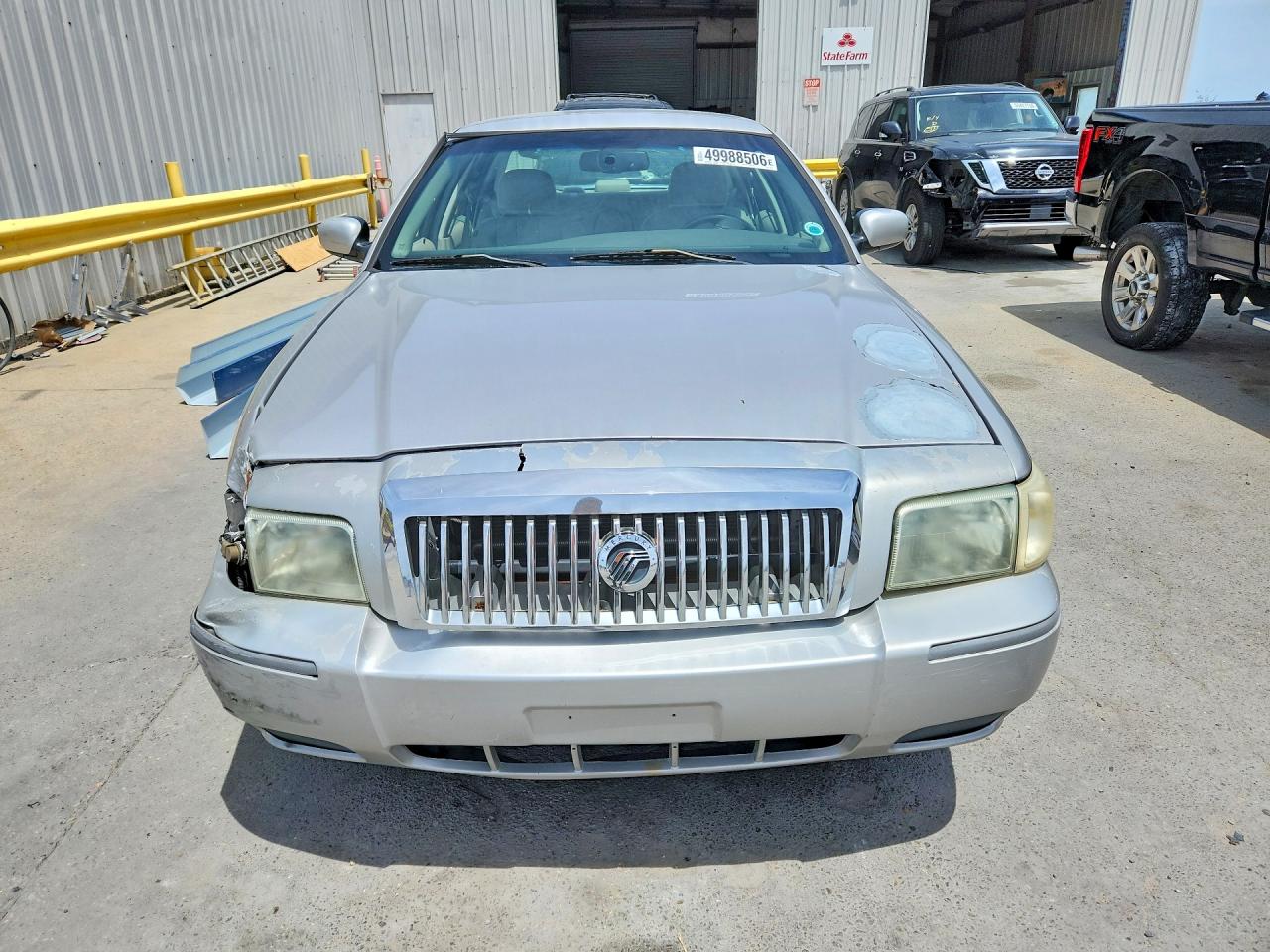 2010 MERCURY GRAND MARQUIS LS photo 13