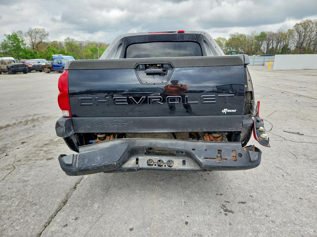 2002 CHEVROLET AVALANCHE K1500 photo 11