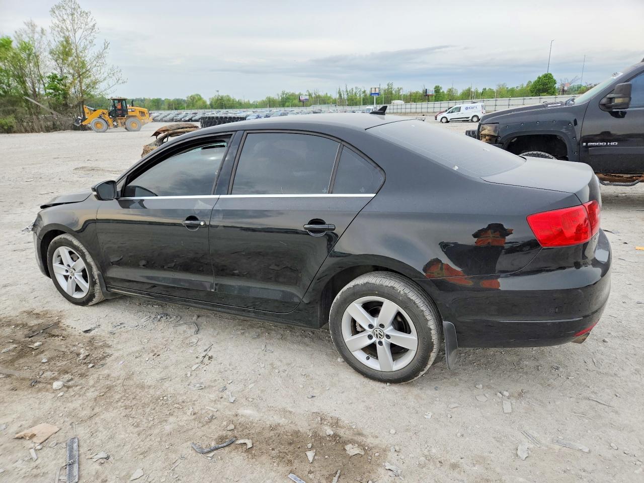 2014 VOLKSWAGEN JETTA TDI photo 4