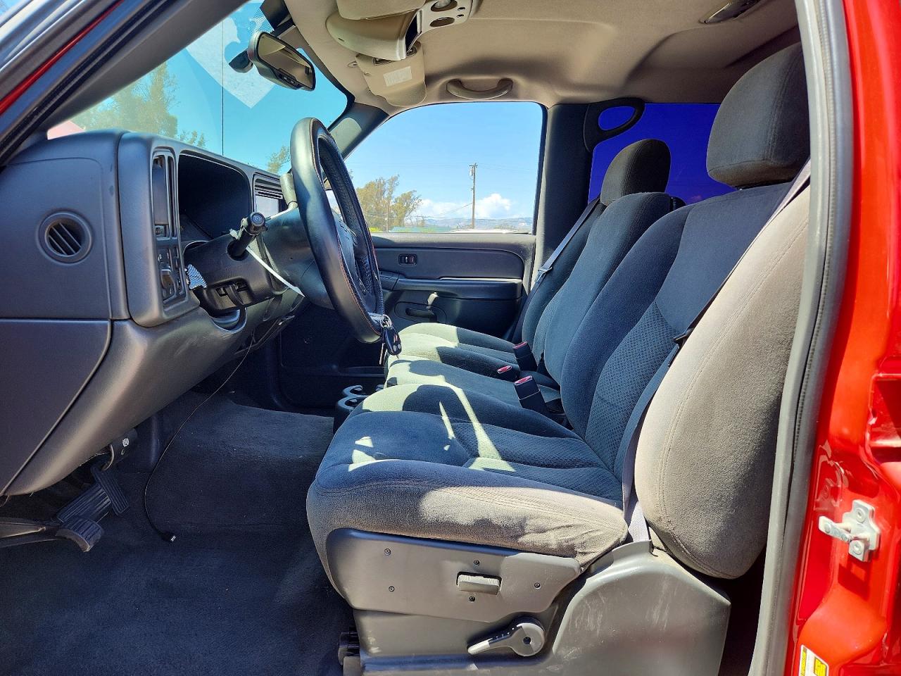 2005 CHEVROLET SILVERADO C1500 photo 13