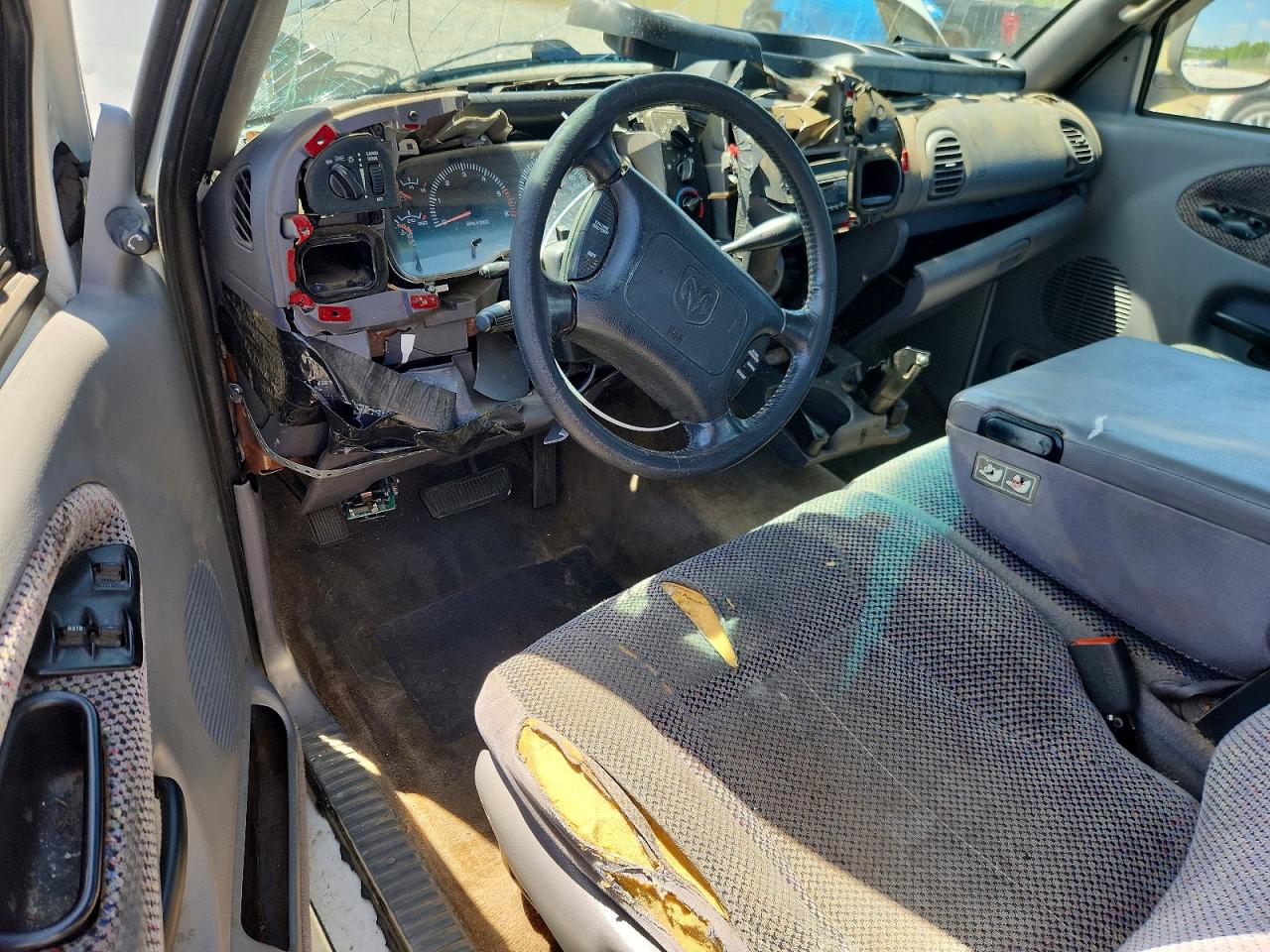 2001 DODGE RAM 1500 photo 15