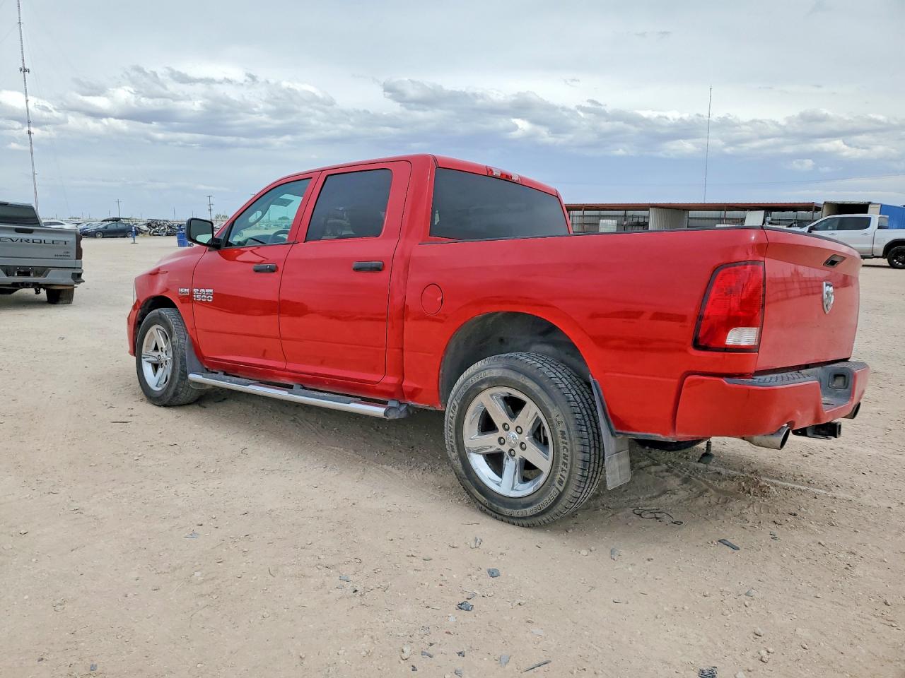 2016 RAM 1500 ST photo 4