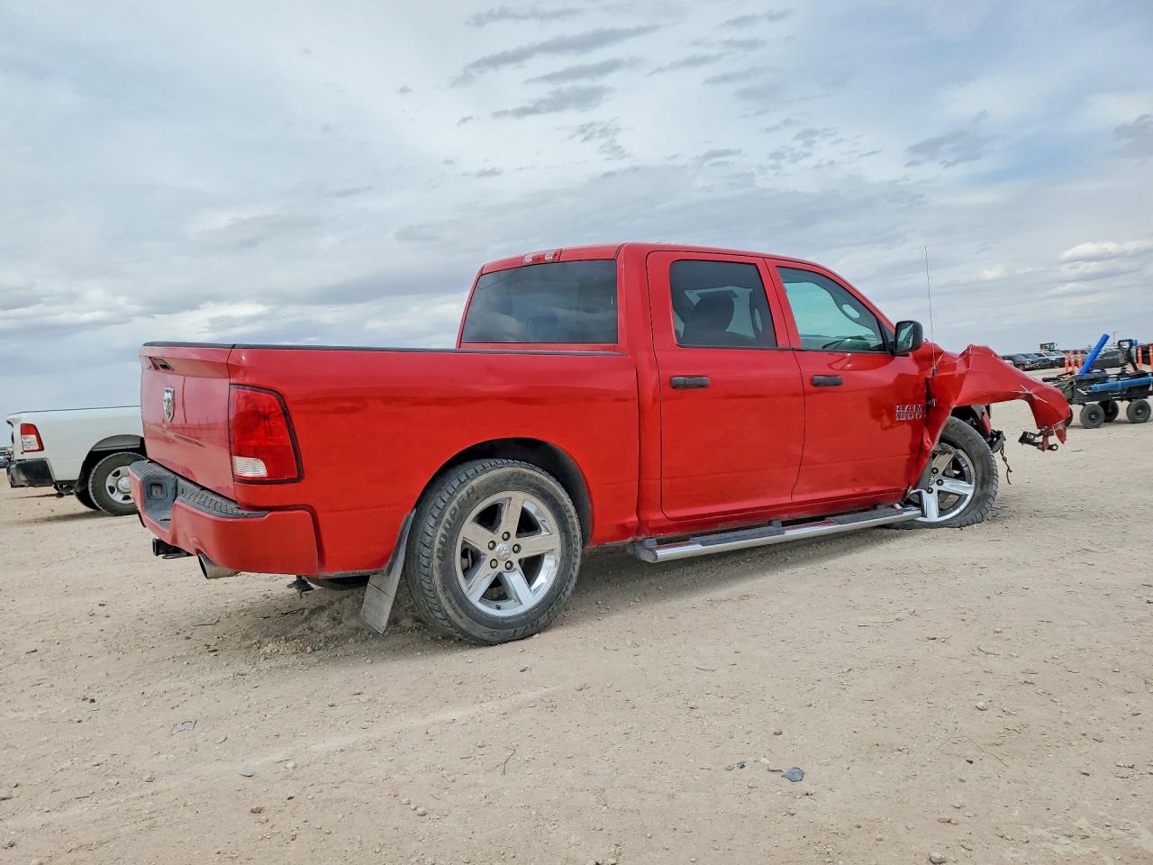 2016 RAM 1500 ST photo 7