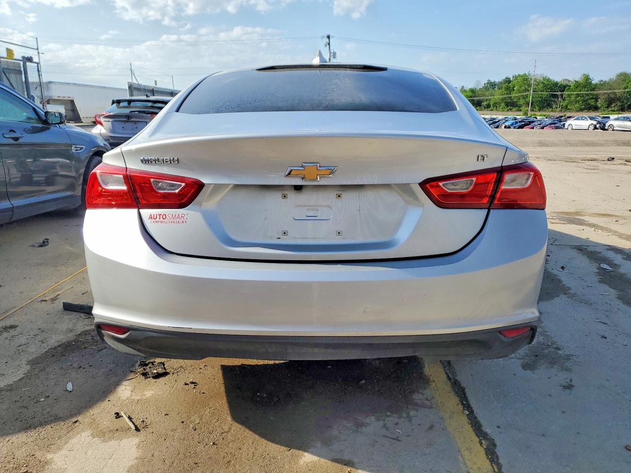 2016 CHEVROLET MALIBU LT photo 6