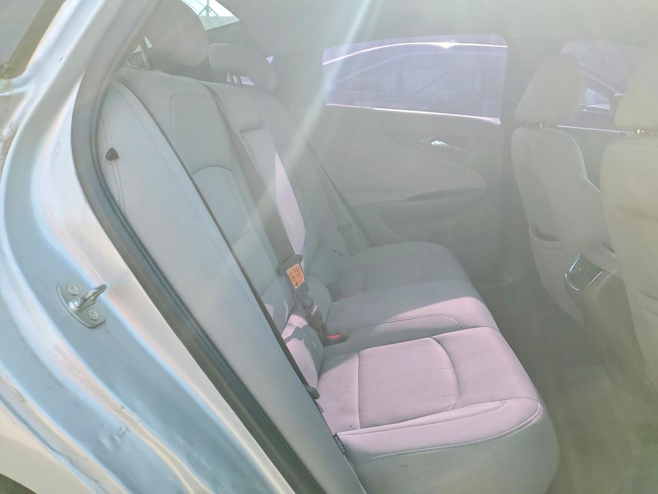 2016 CHEVROLET MALIBU LT photo 10