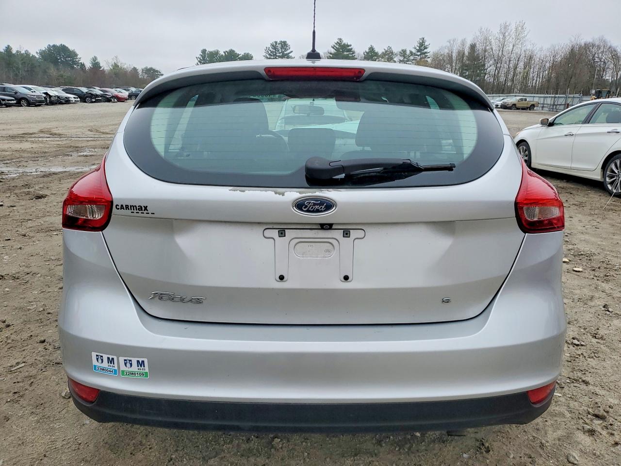 2017 FORD FOCUS SE photo 11