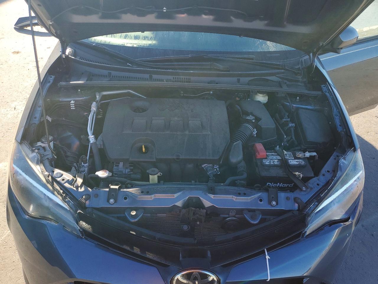 2017 TOYOTA COROLLA LE photo 31