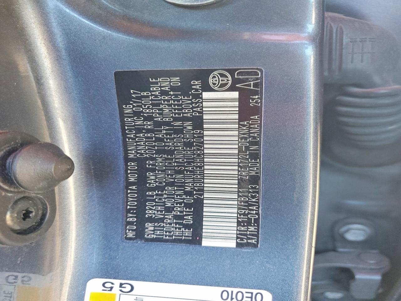 2017 TOYOTA COROLLA LE photo 37