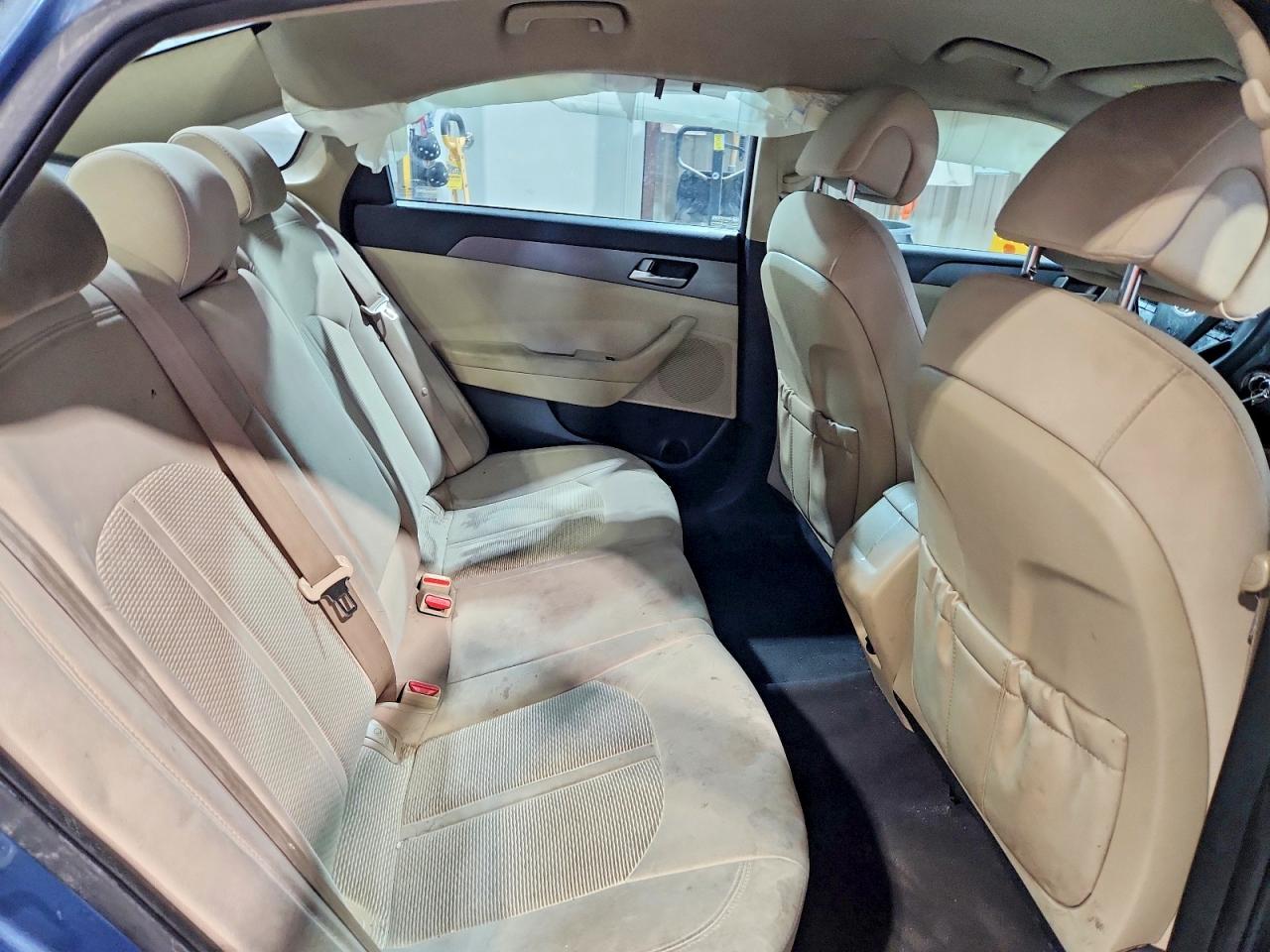 2015 HYUNDAI SONATA SE photo 10
