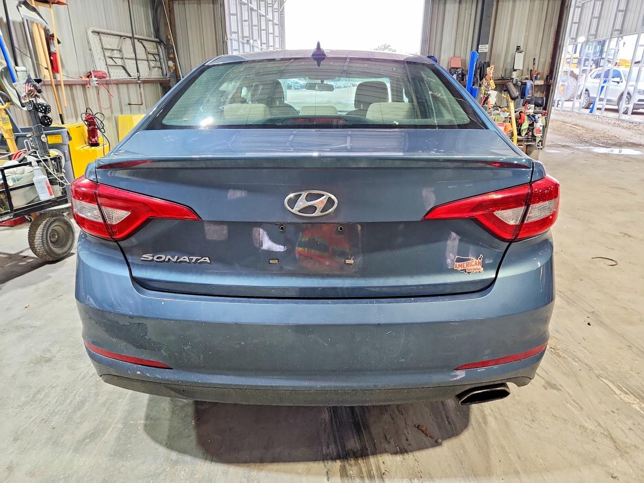 2015 HYUNDAI SONATA SE photo 6