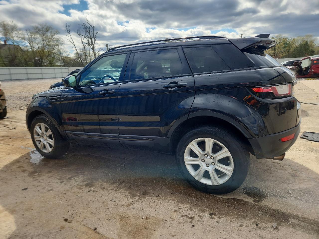 2016 LAND ROVER RANGE ROVER EVOQUE SE photo 3