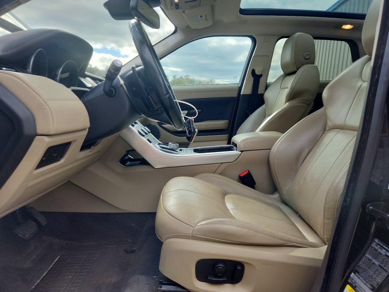 2016 LAND ROVER RANGE ROVER EVOQUE SE photo 13