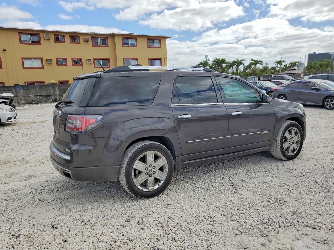2014 GMC ACADIA DENALI photo 5