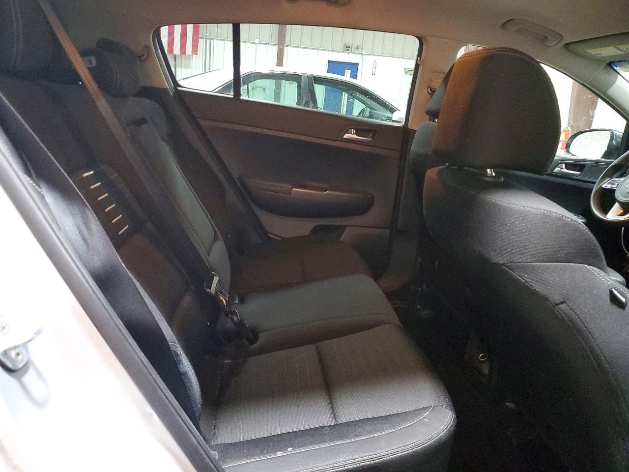 2020 KIA SPORTAGE LX photo 21