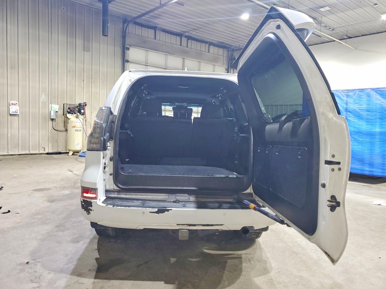 2021 LEXUS GX 460 PREMIUM photo 11