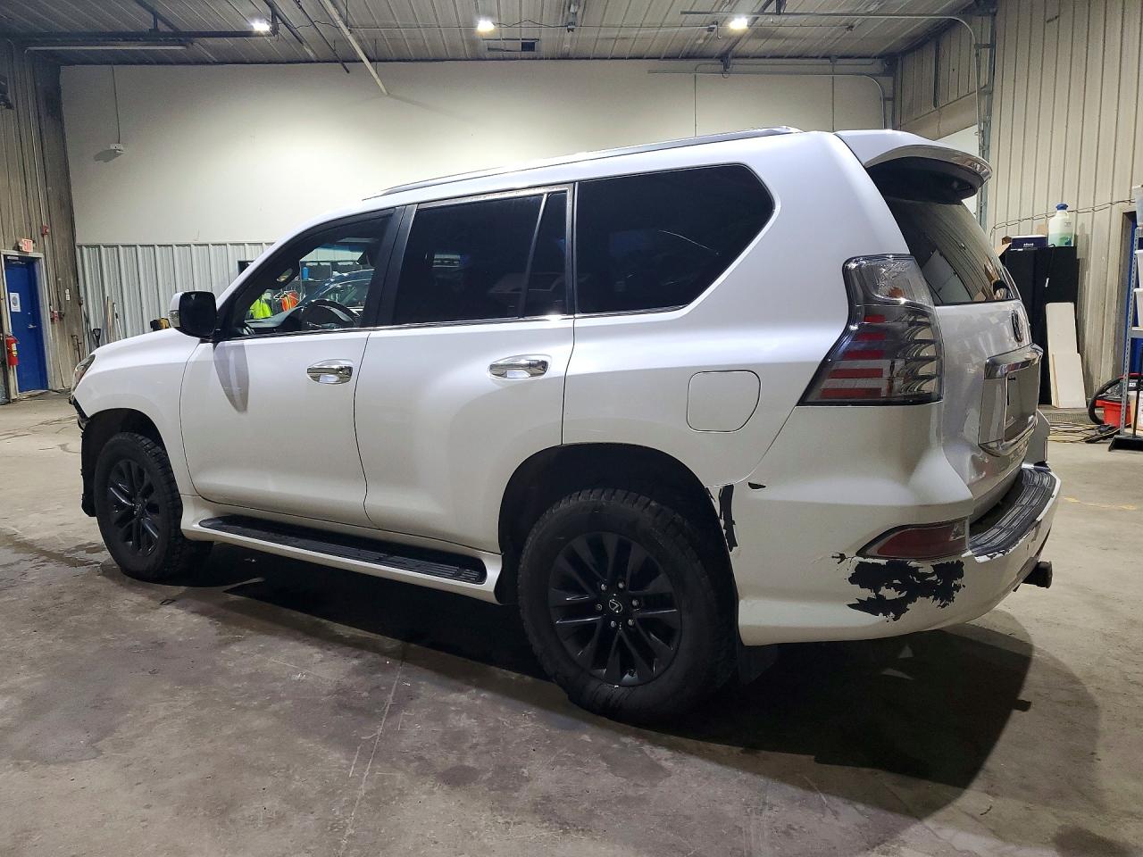 2021 LEXUS GX 460 PREMIUM photo 3