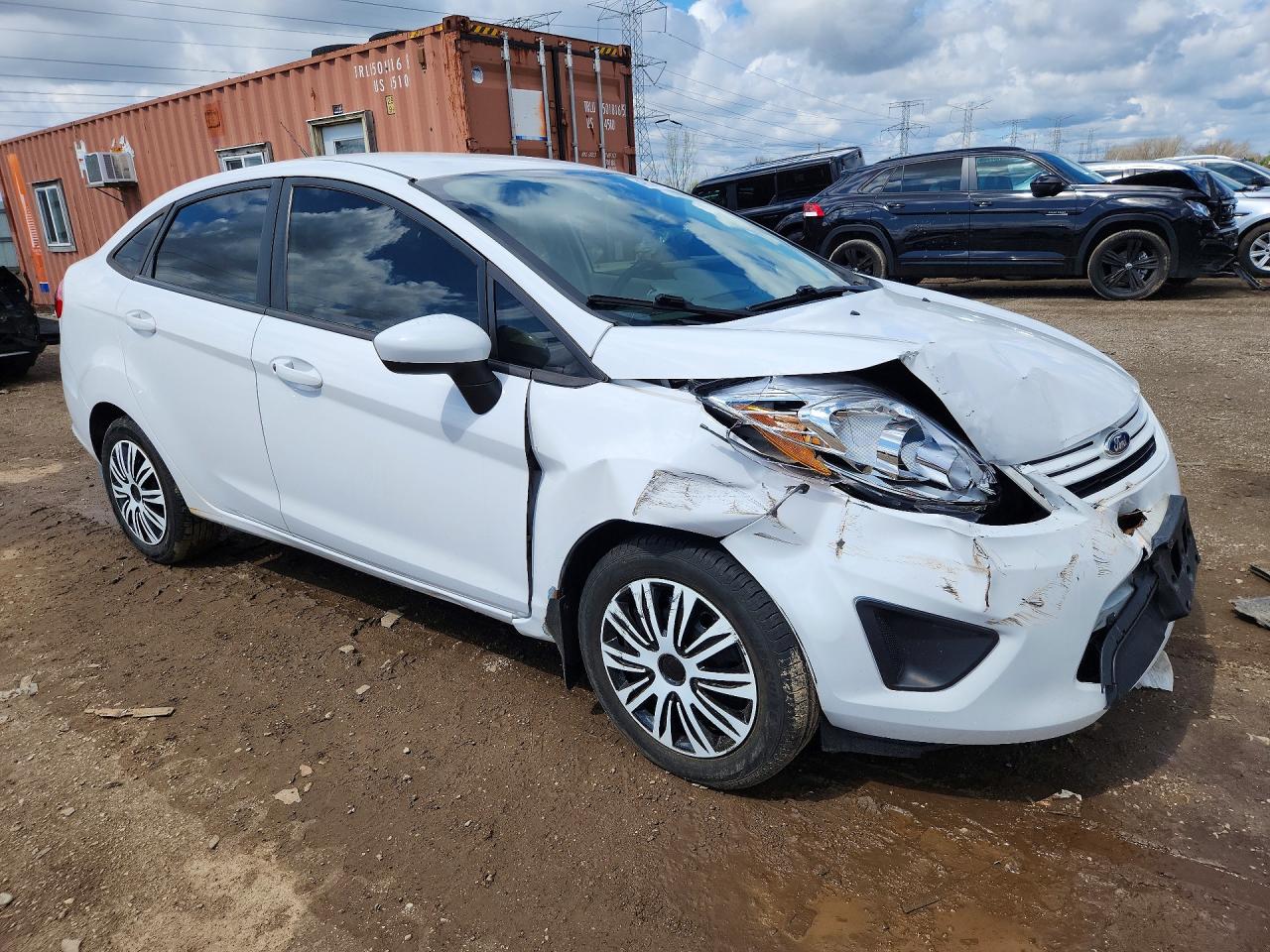 2012 FORD FIESTA S photo 7