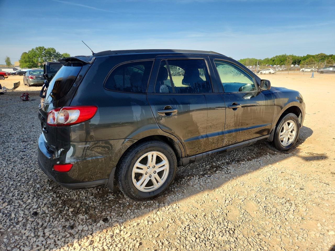 2012 HYUNDAI SANTA FE GLS photo 5