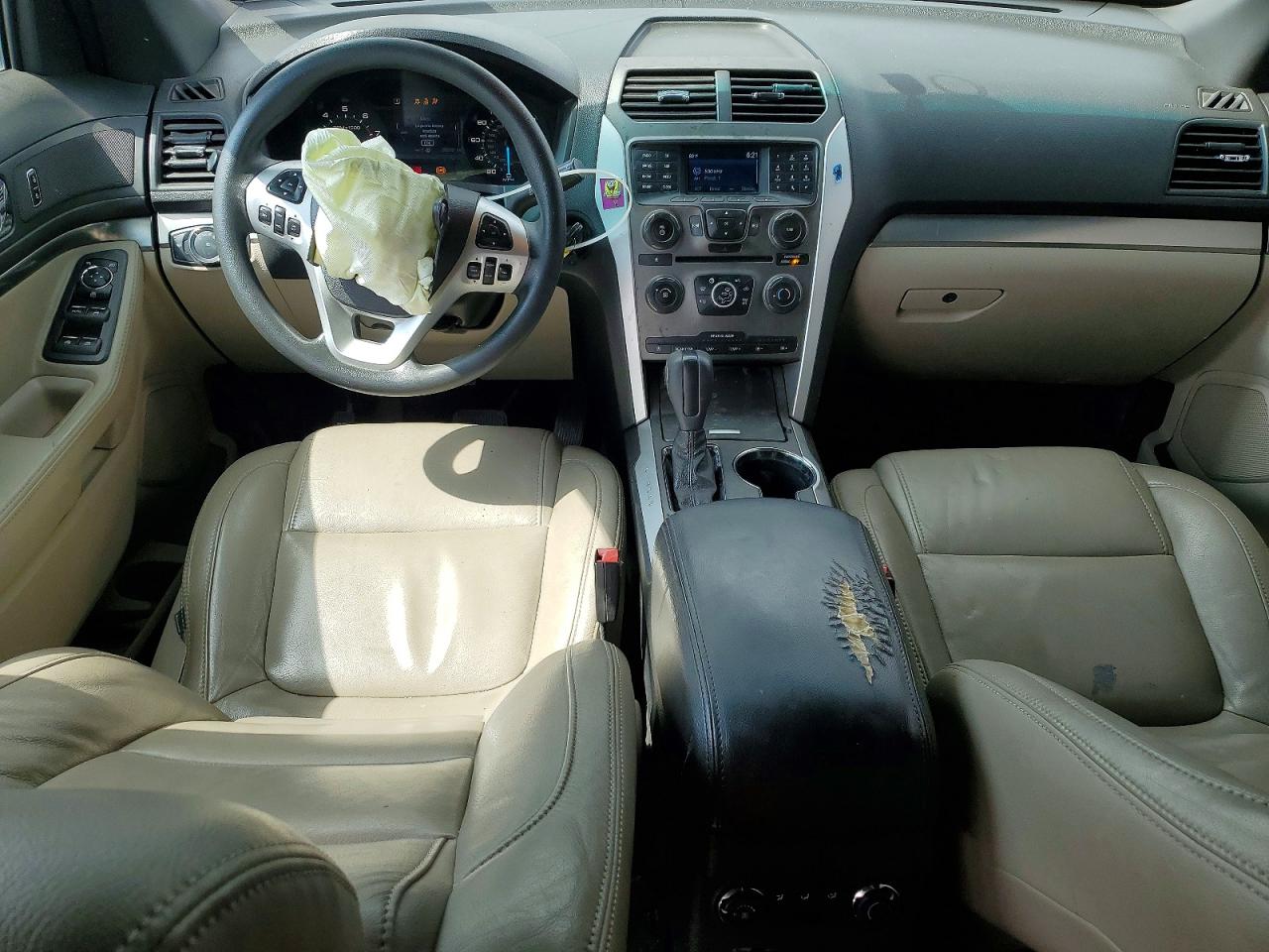 2015 FORD EXPLORER photo 8