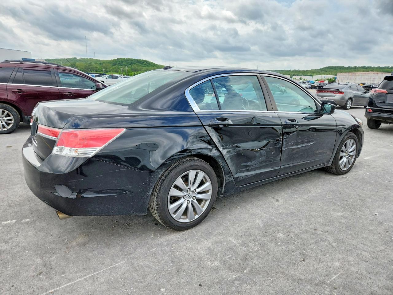 2011 HONDA ACCORD EXL photo 5