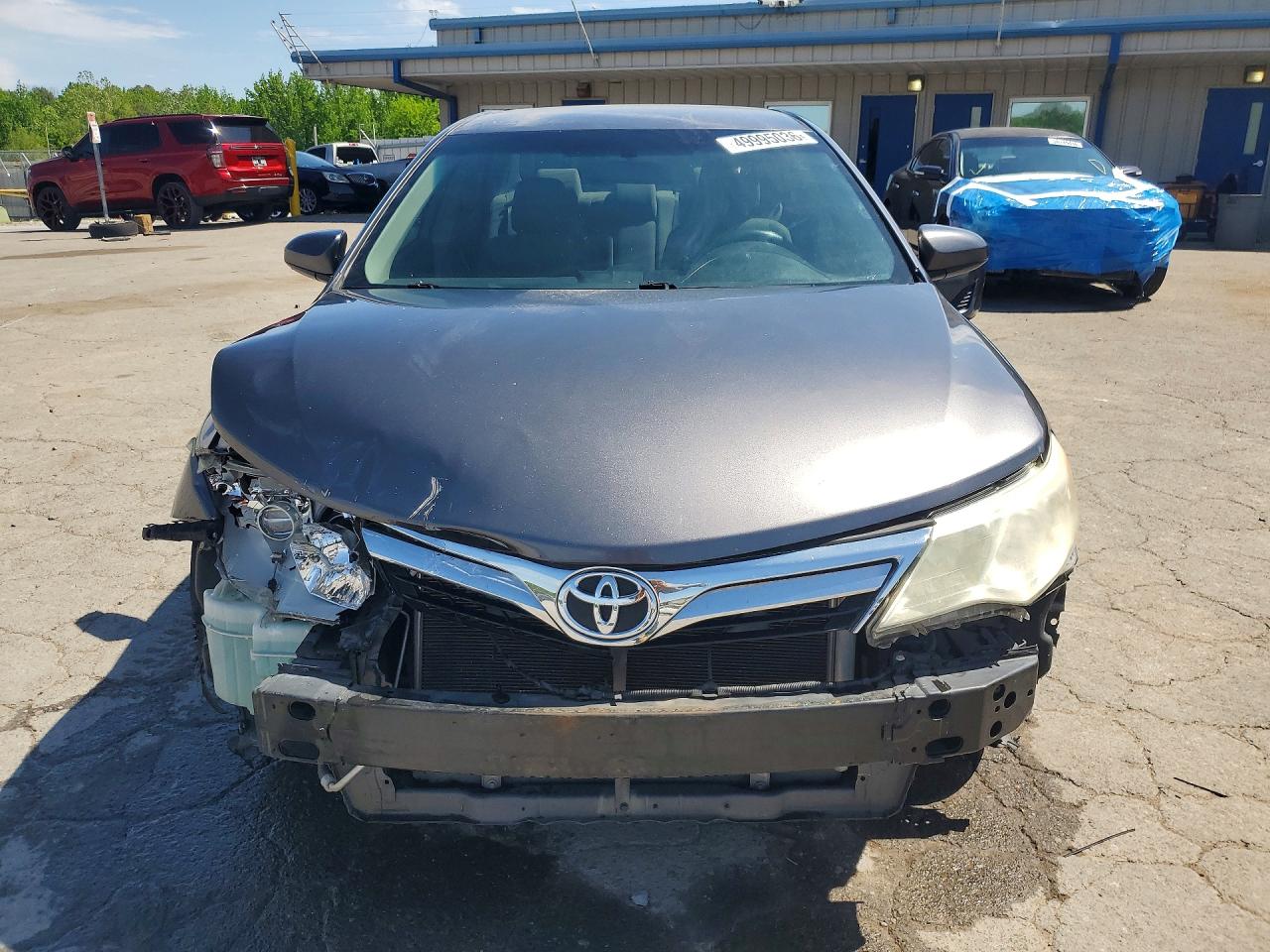 2014 TOYOTA CAMRY LE photo 9