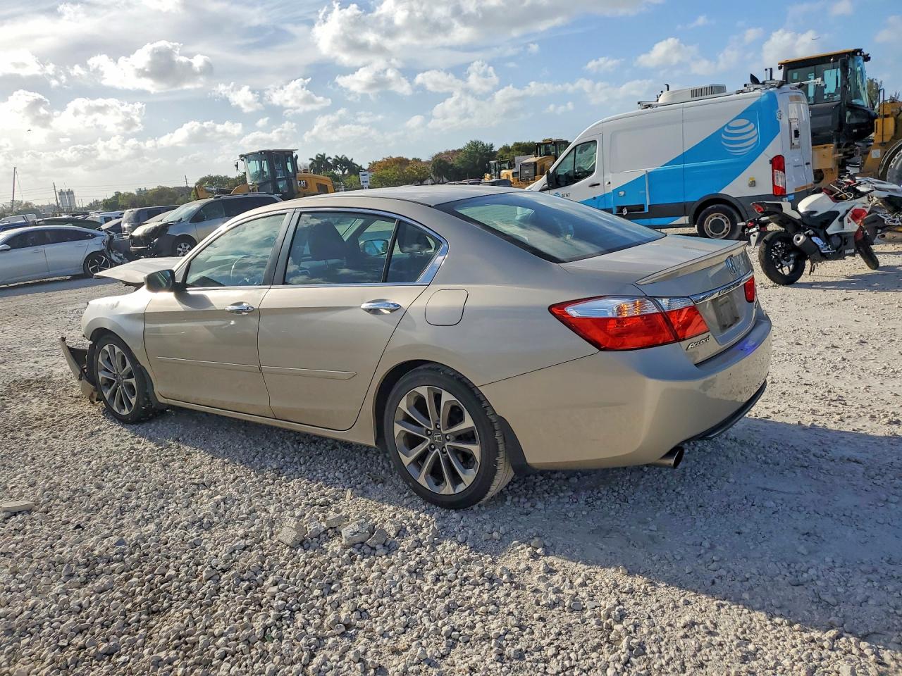 2013 HONDA ACCORD SPORT photo 4