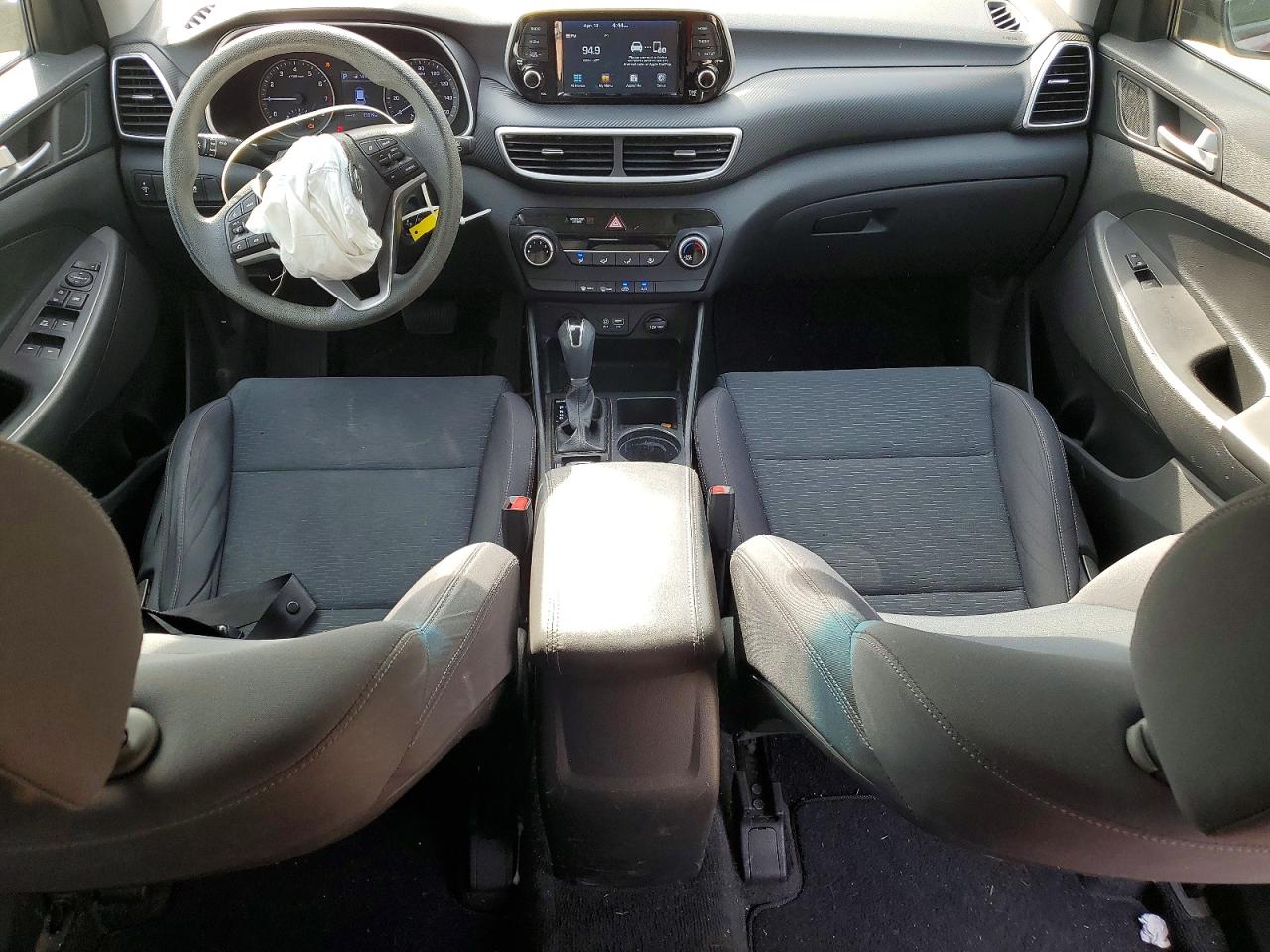 2019 HYUNDAI TUCSON SE photo 22