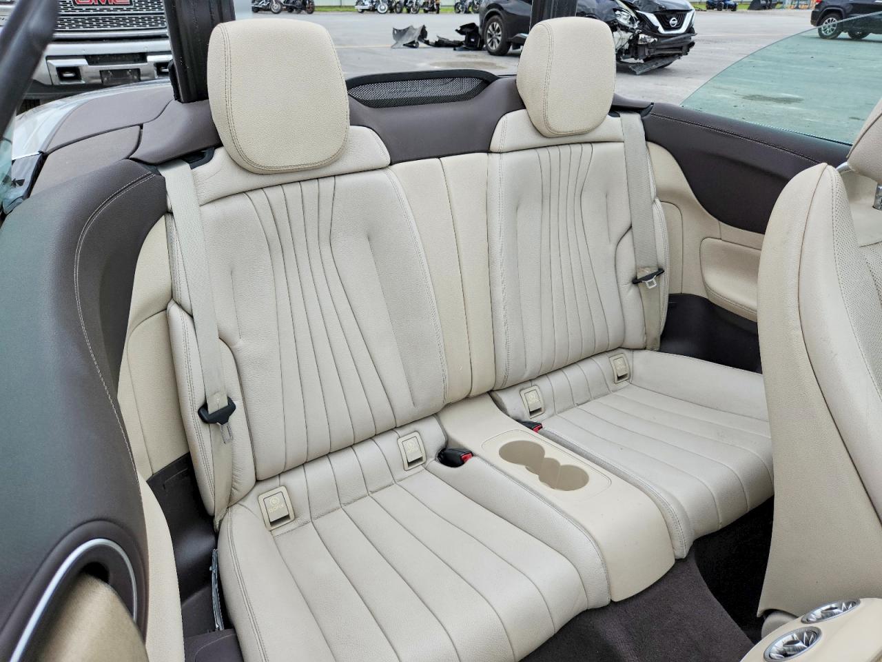 2018 MERCEDES-BENZ E 400 photo 28