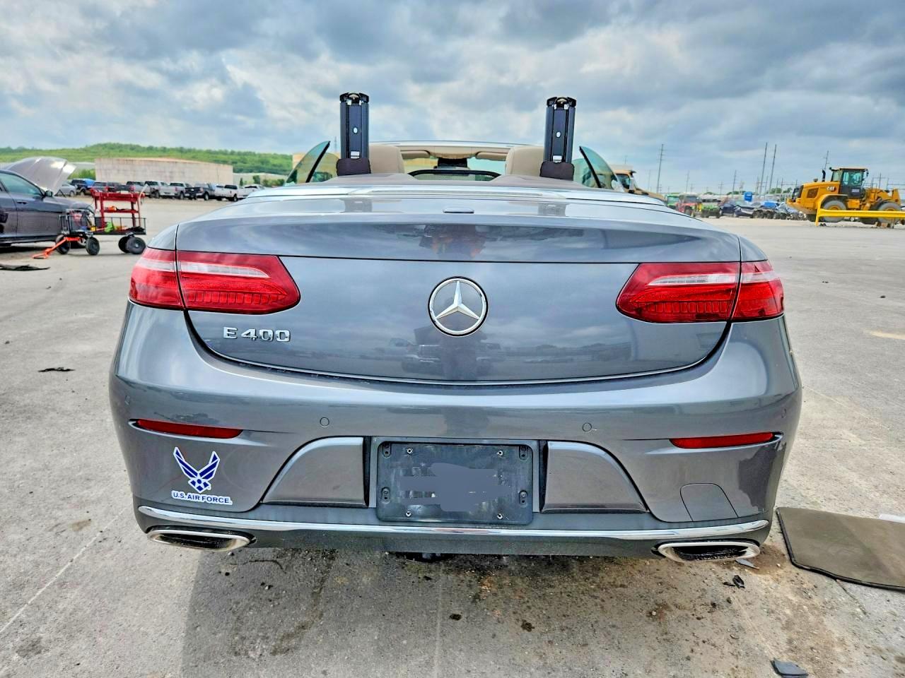 2018 MERCEDES-BENZ E 400 photo 16
