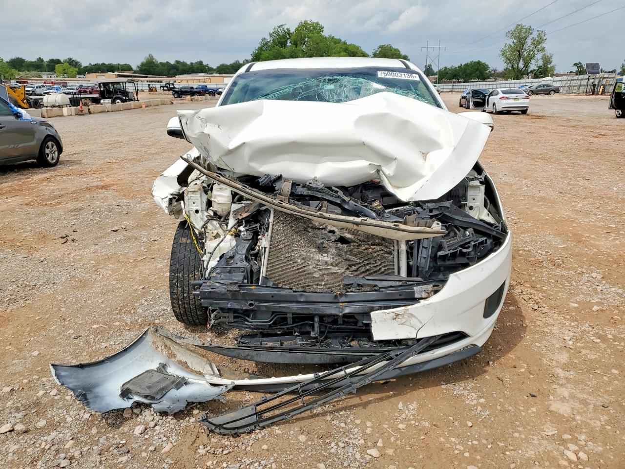 2017 KIA SEDONA LX photo 13