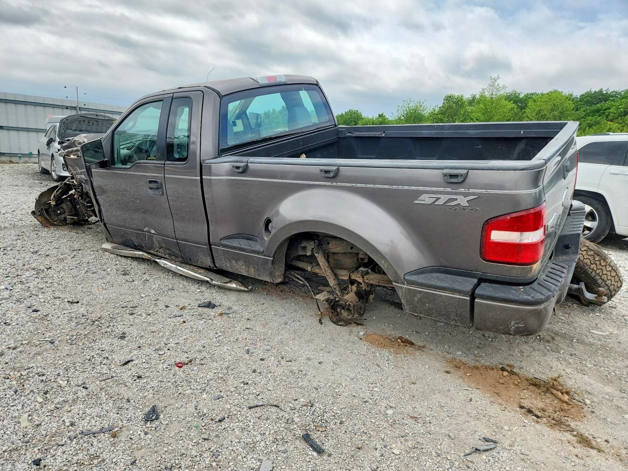 2005 FORD F150 photo 3