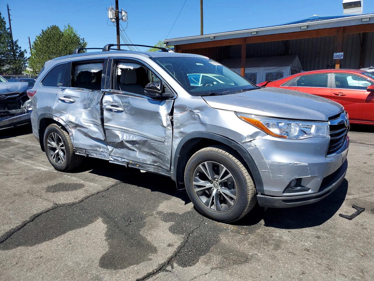 2016 TOYOTA HIGHLANDER XLE photo 7
