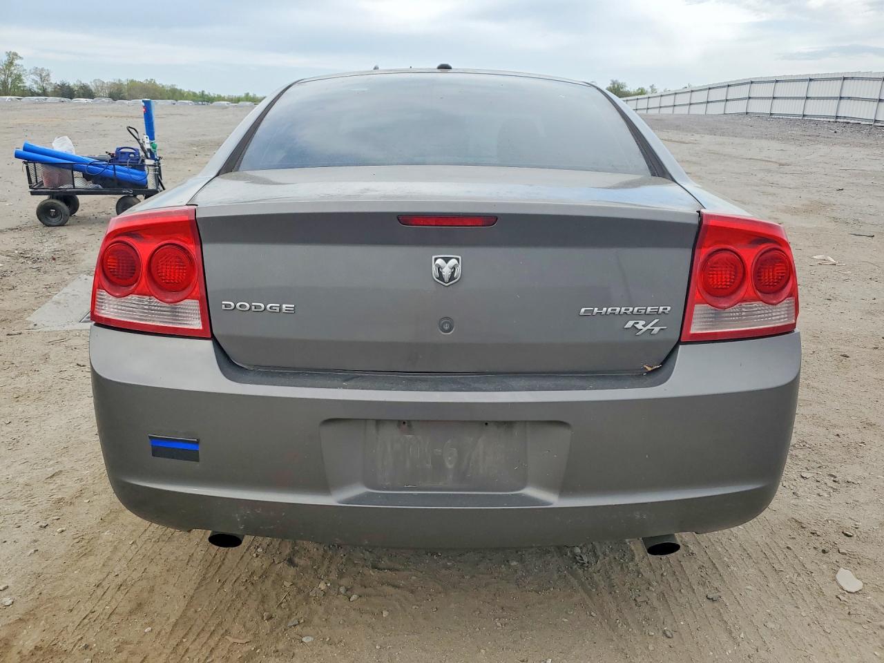 2009 DODGE CHARGER R photo 16