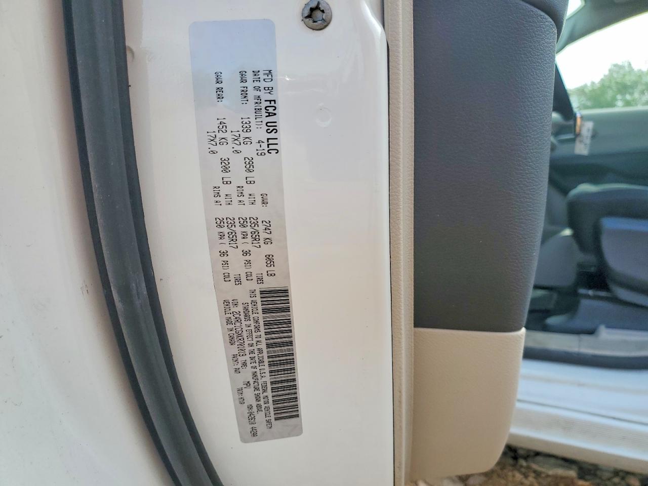 2019 CHRYSLER PACIFICA LX photo 25