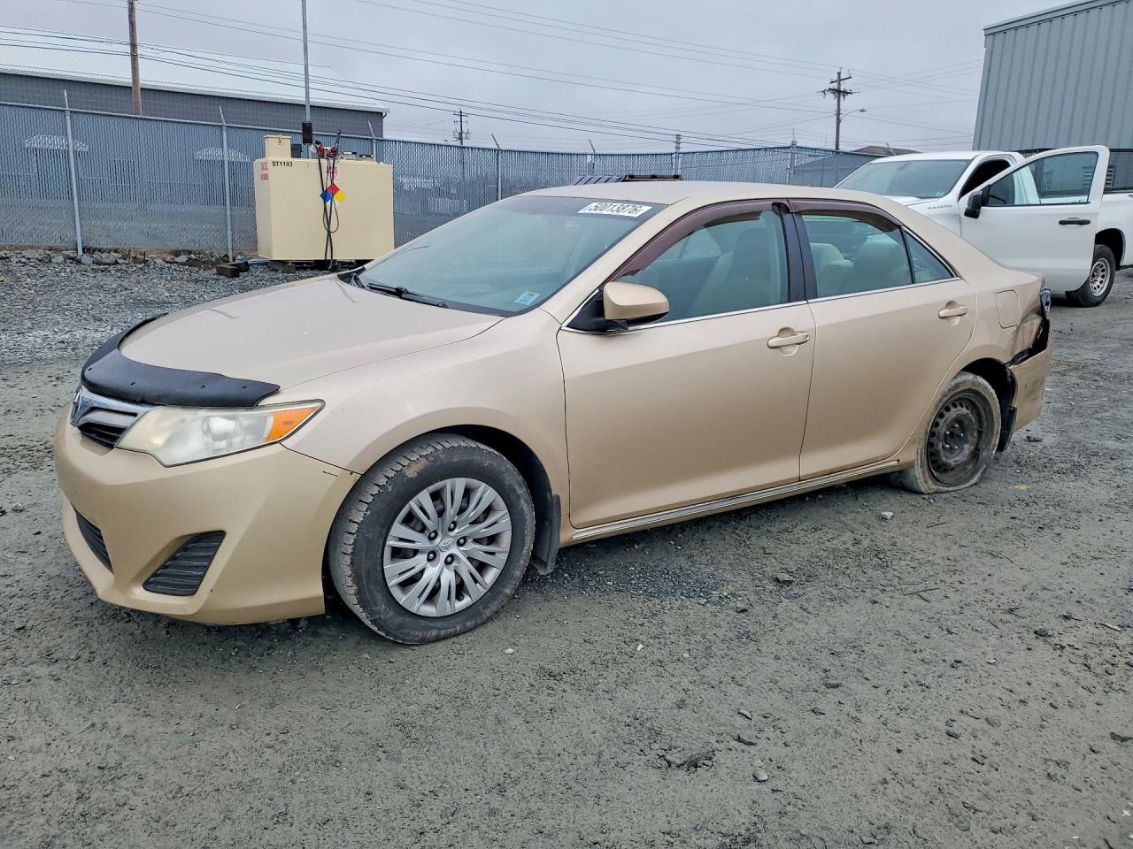 2012 TOYOTA CAMRY
