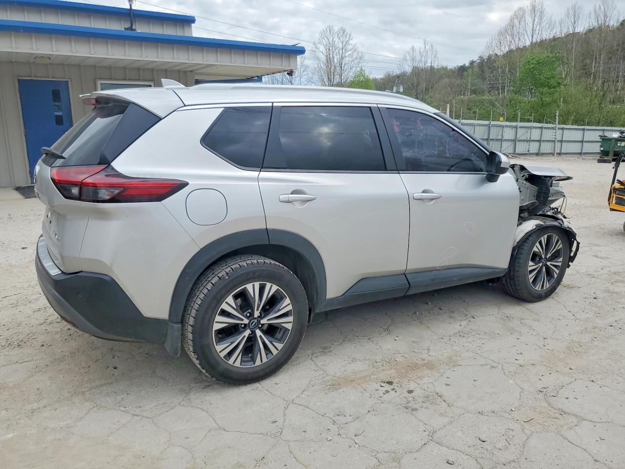 2023 NISSAN ROGUE SV photo 5
