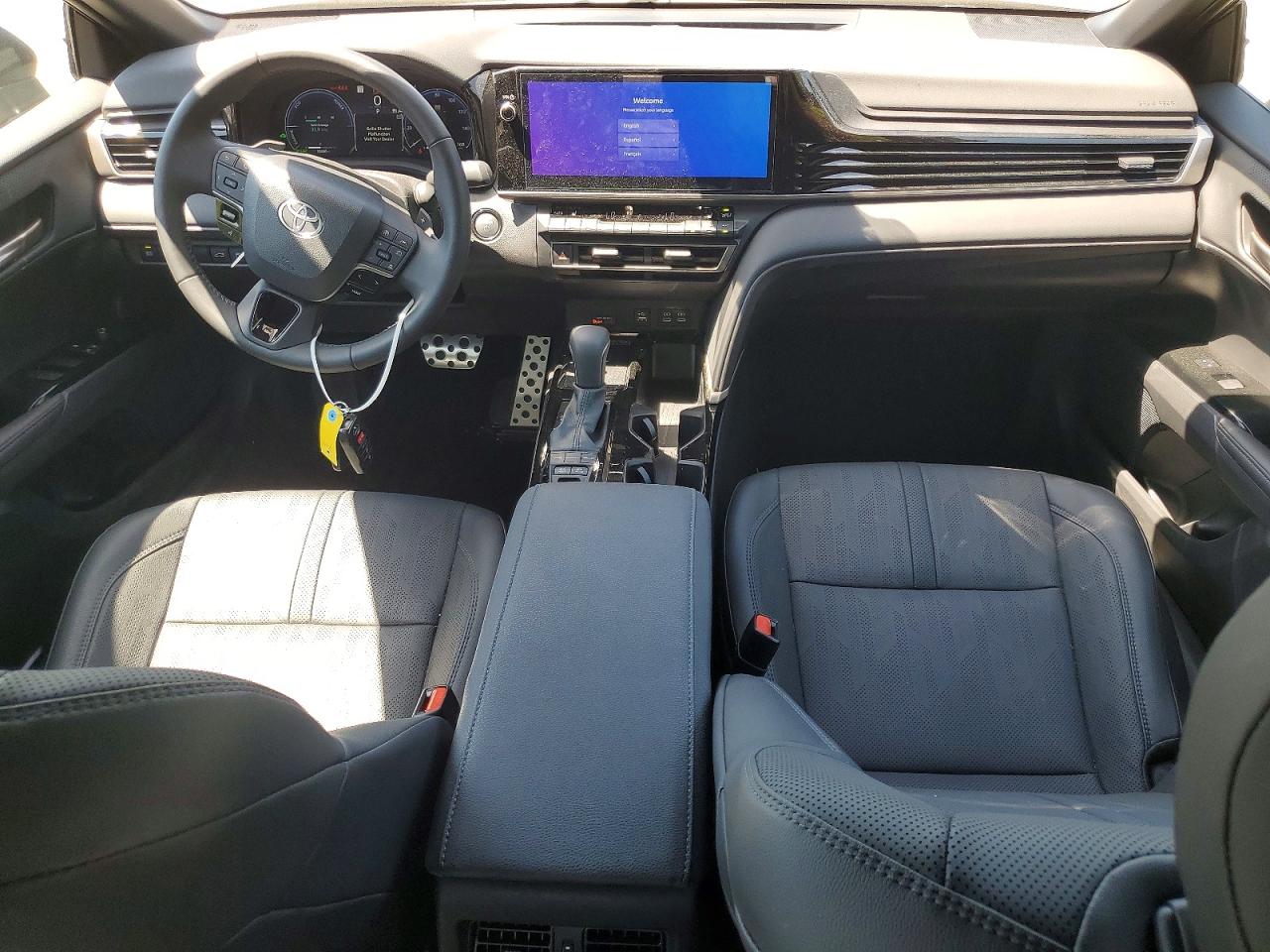 2025 TOYOTA CAMRY XSE photo 15