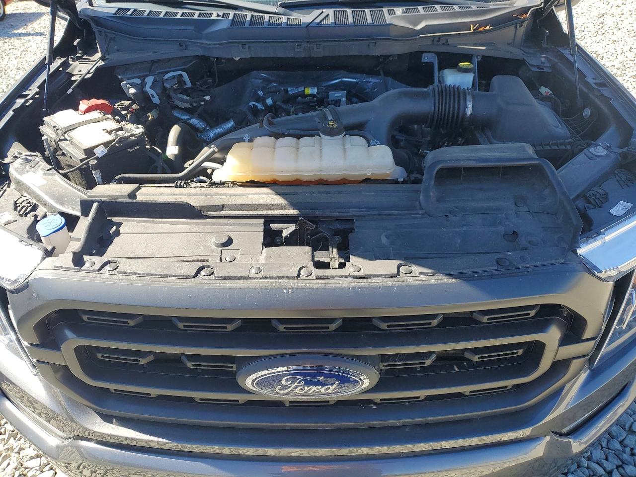 2022 FORD F150 SUPERCREW photo 31