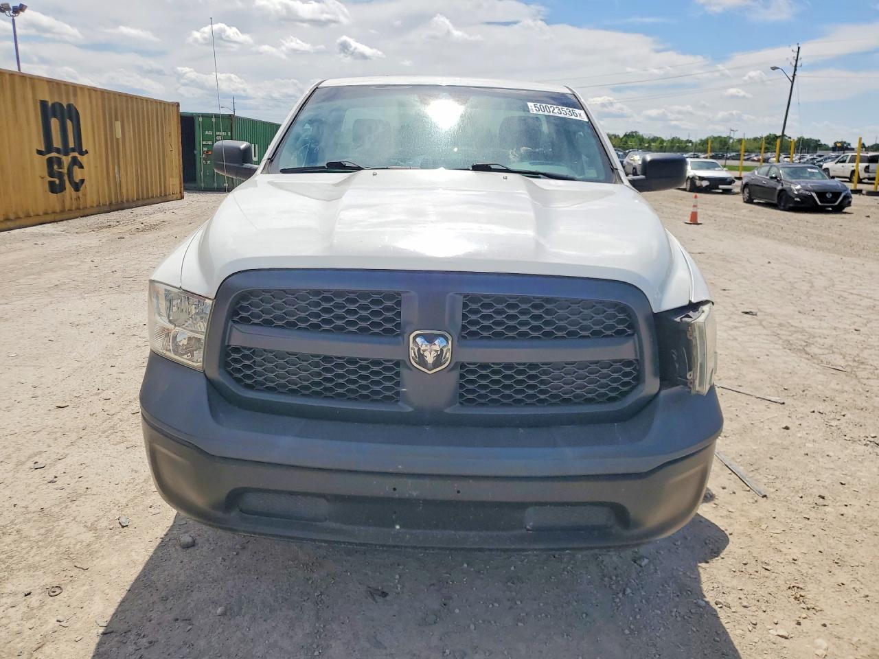 2017 RAM 1500 ST photo 9