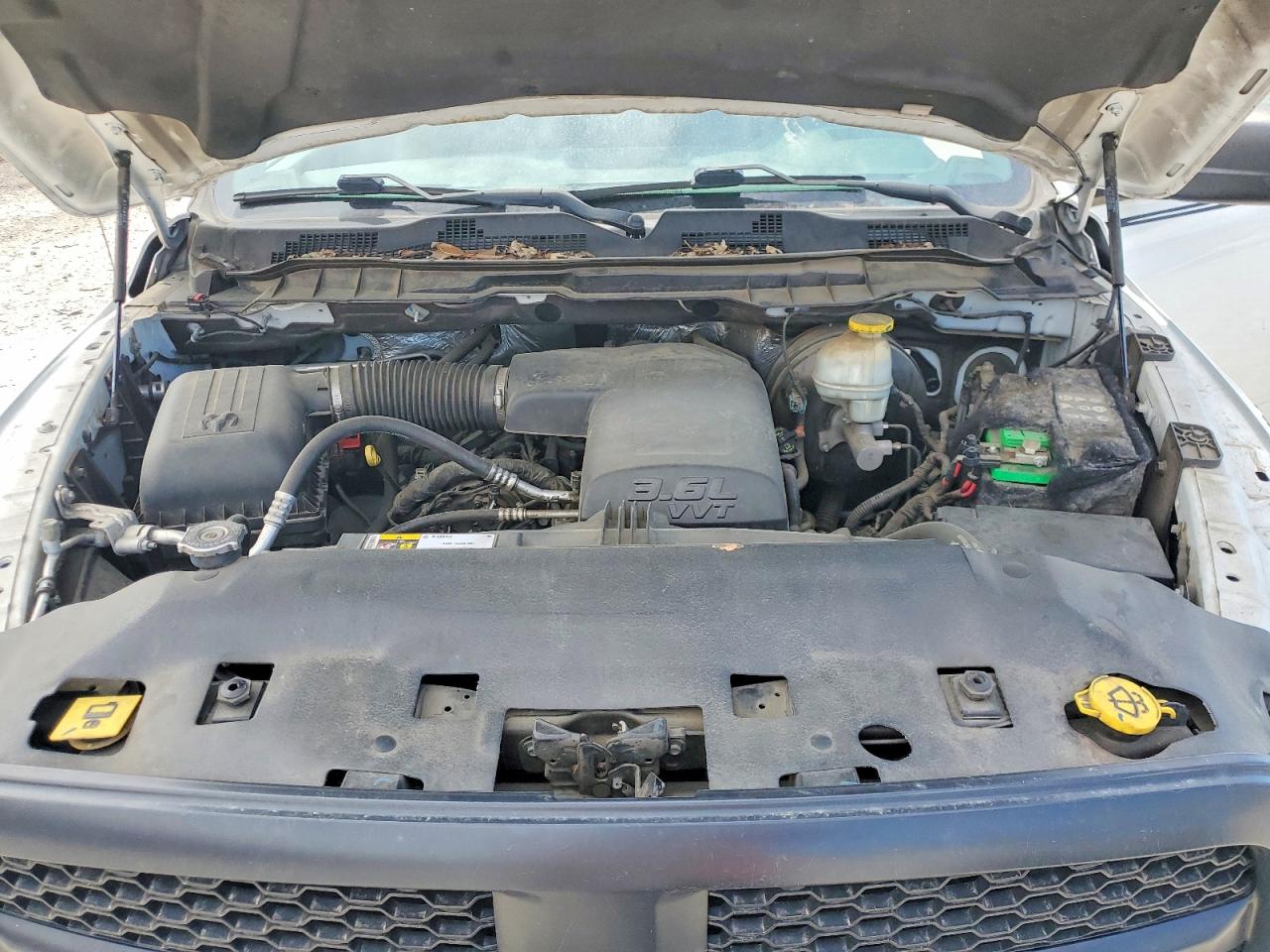 2017 RAM 1500 ST photo 21