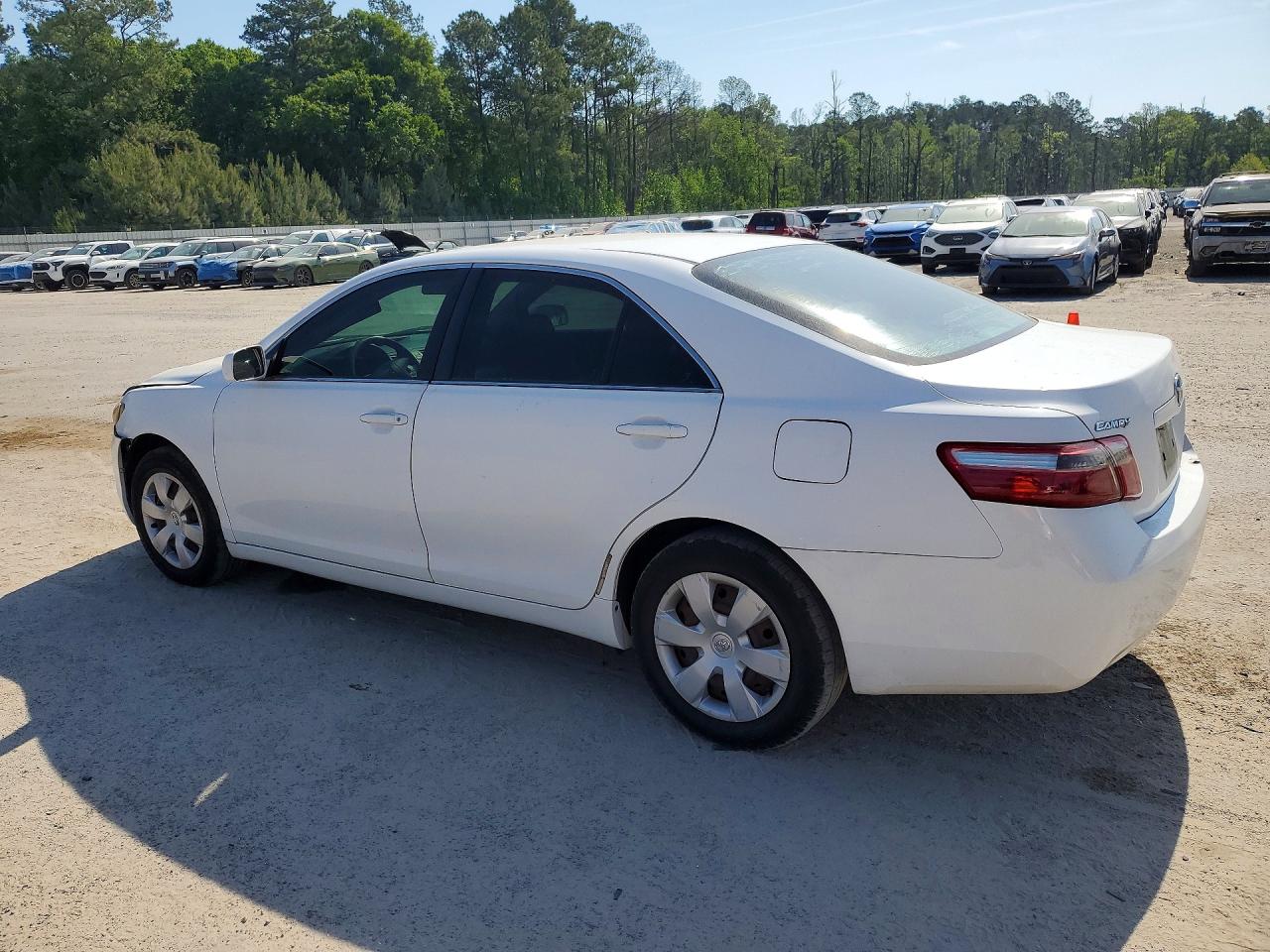 2007 TOYOTA CAMRY LE photo 2