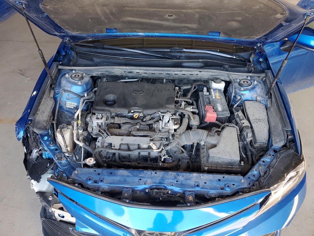2020 TOYOTA CAMRY LE photo 11