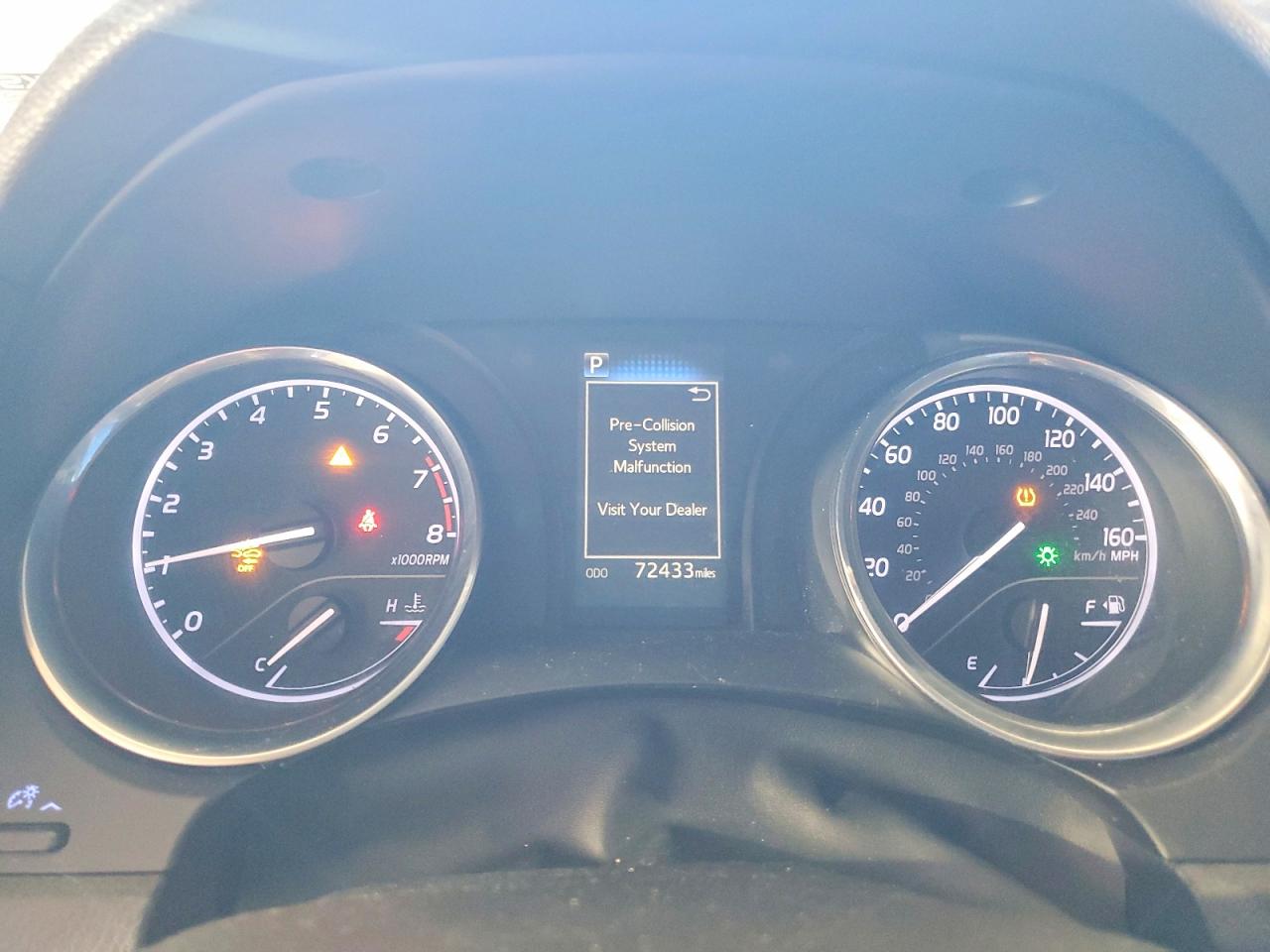 2020 TOYOTA CAMRY LE photo 9