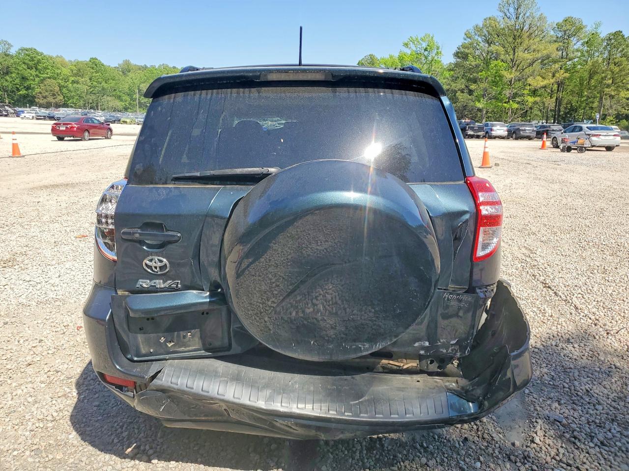 2012 TOYOTA RAV4 photo 11
