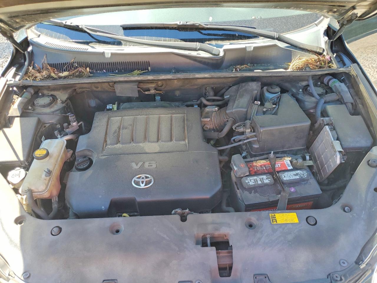 2012 TOYOTA RAV4 photo 21